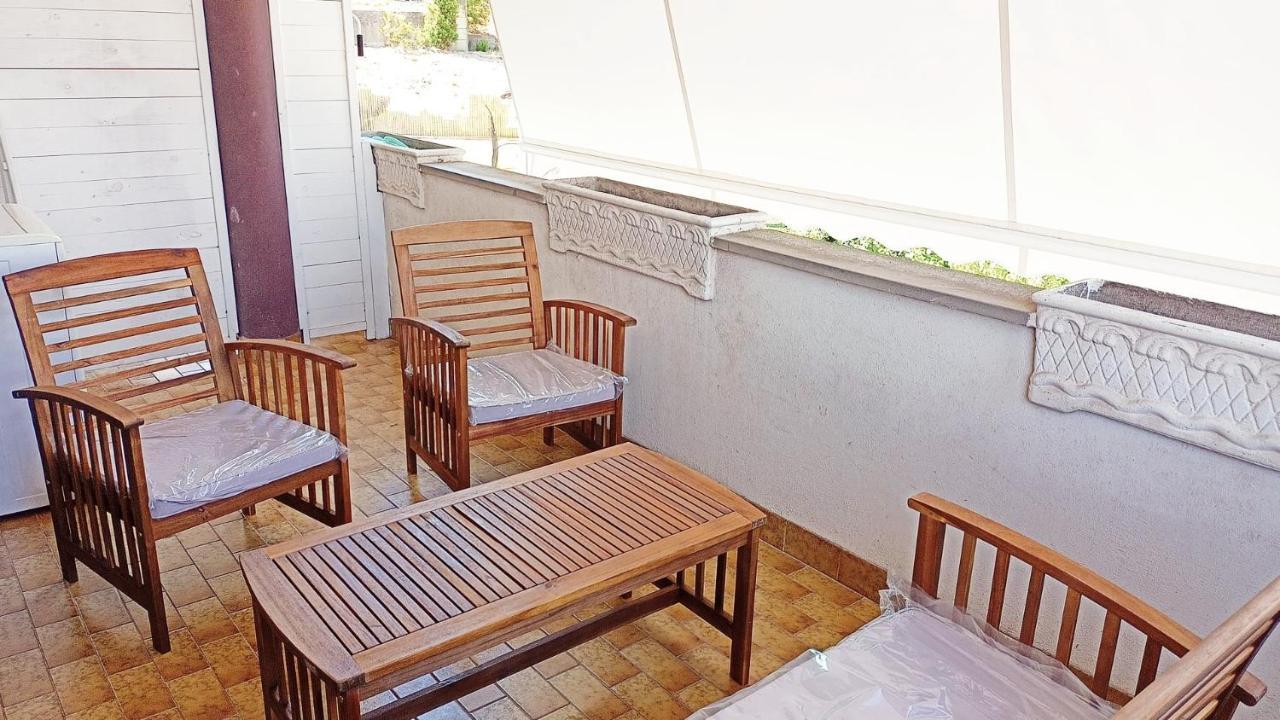 Ferienwohnung Casa Magnolia Pomezia Exterior foto