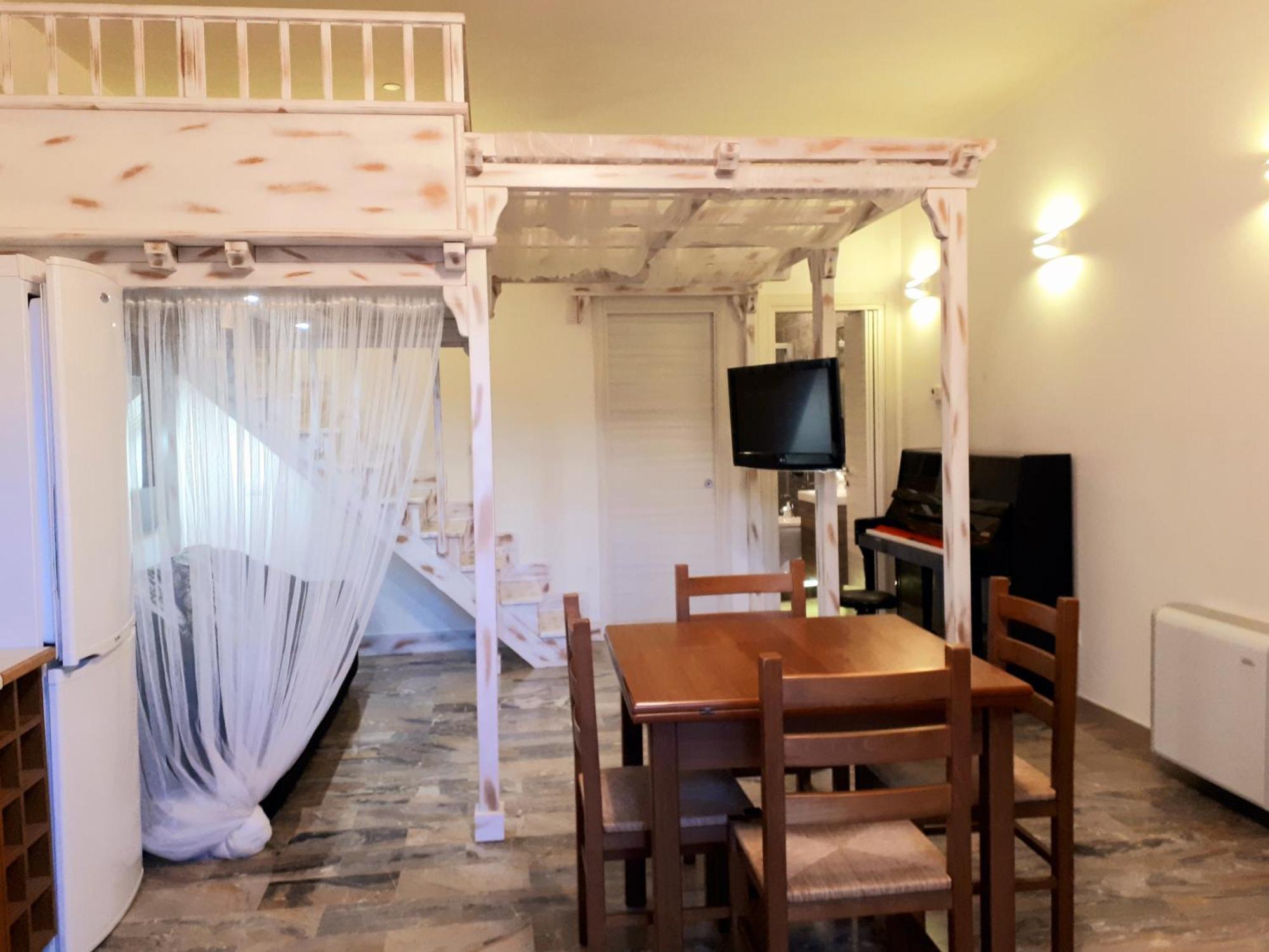 Ferienwohnung Casa Magnolia Pomezia Zimmer foto