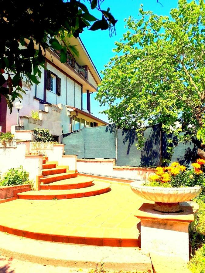 Ferienwohnung Casa Magnolia Pomezia Exterior foto